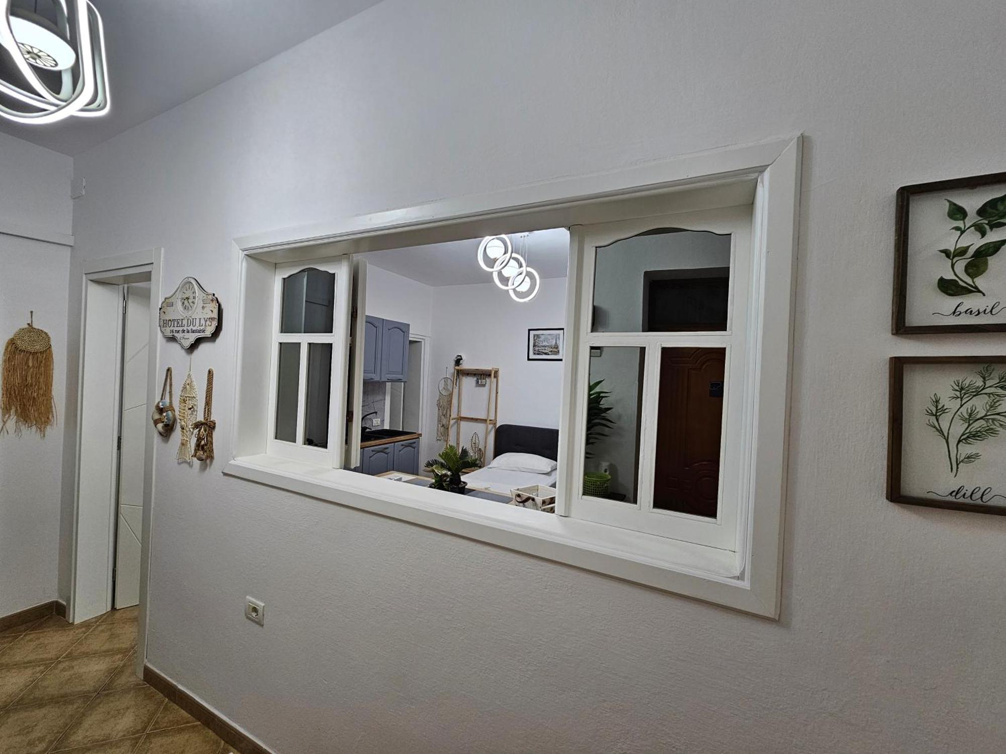 Studio Vlora Room photo
